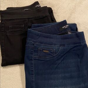 Nine West 1 pair Indigo / 1 pair Black Pull-On Skinny Jeans